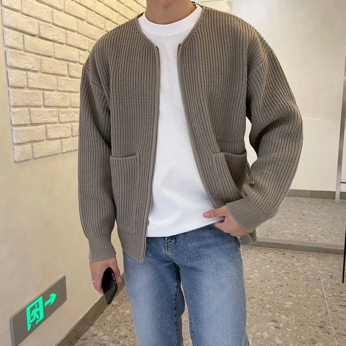 Cavolo | Cardigan con Zip e Collo Alto - Image 11