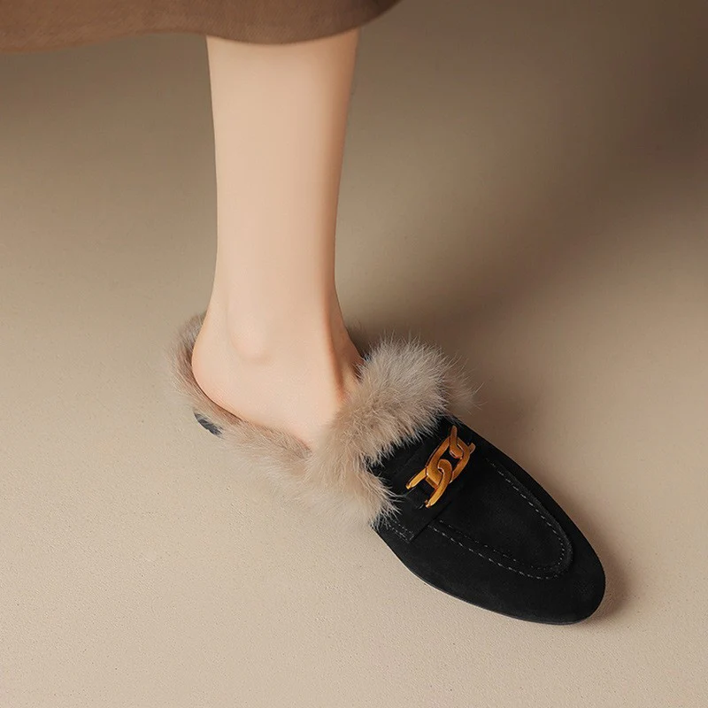 Lynara | Pantofole In Pelliccia Chic - Image 4
