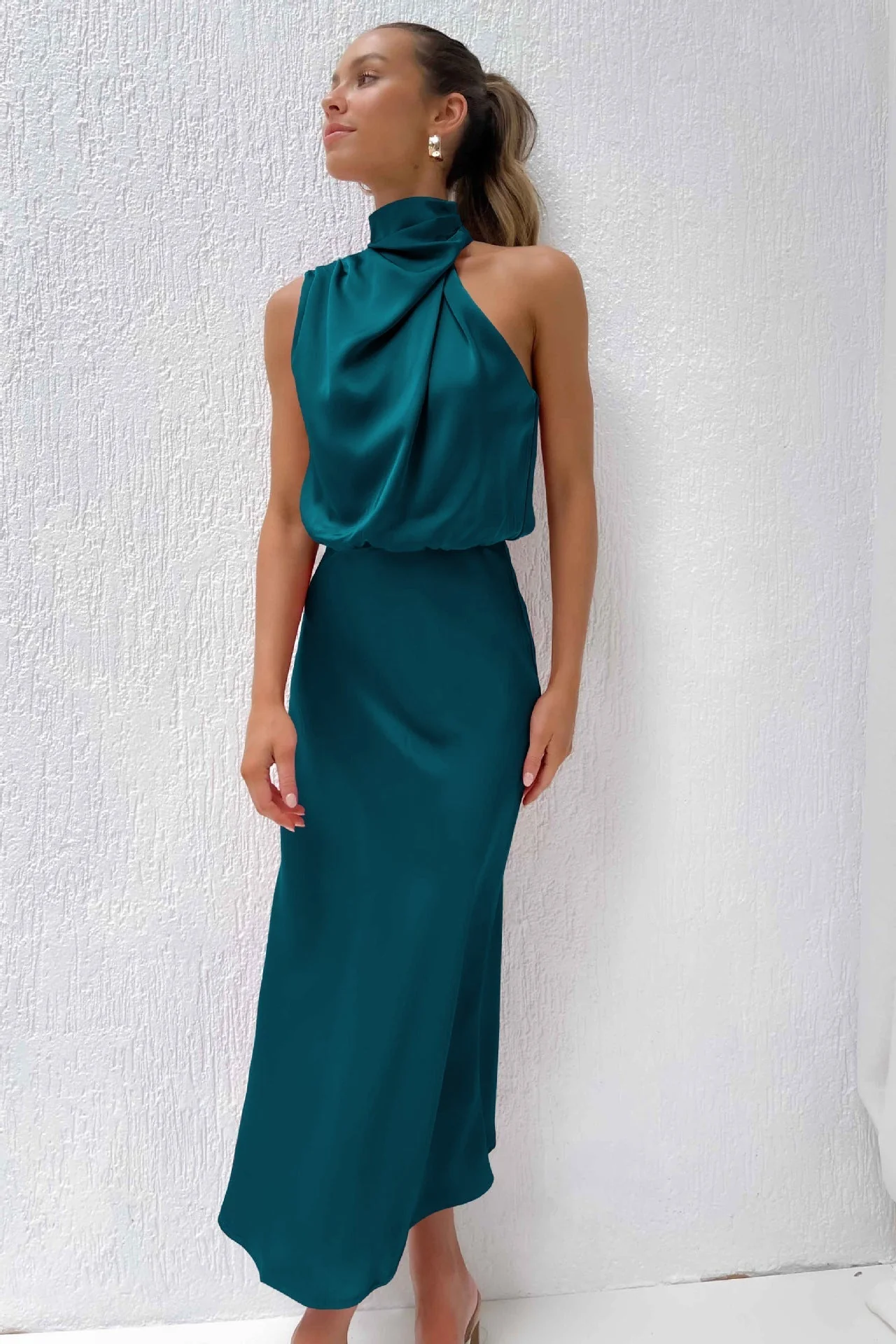 Vestito Lungo in Raso Elegante Per Donna | Veloria - Image 14