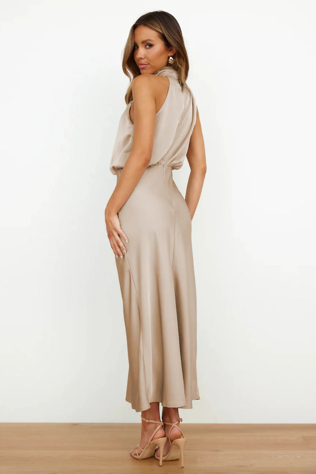 Vestito Lungo in Raso Elegante Per Donna | Veloria - Image 3