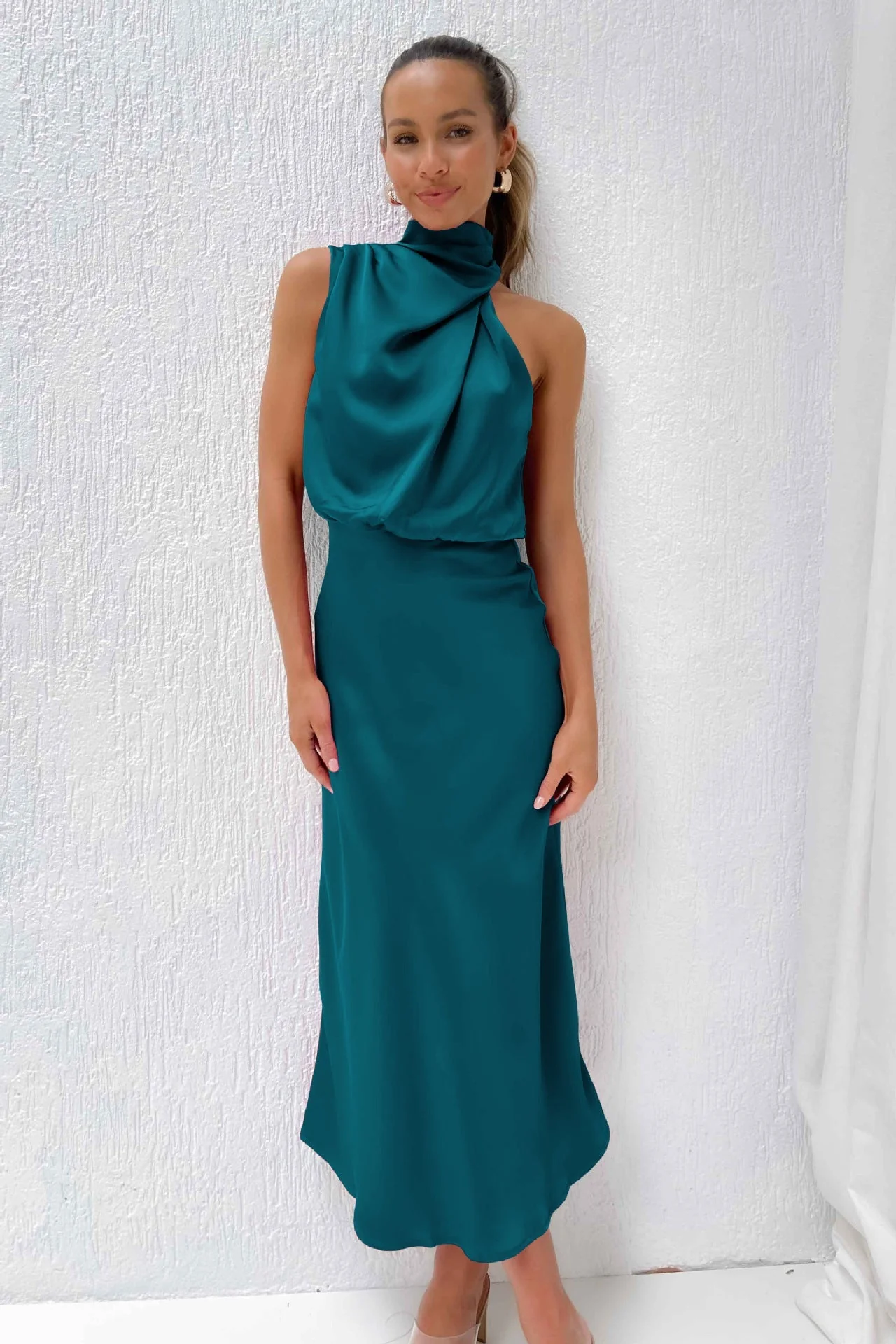 Vestito Lungo in Raso Elegante Per Donna | Veloria - Image 7