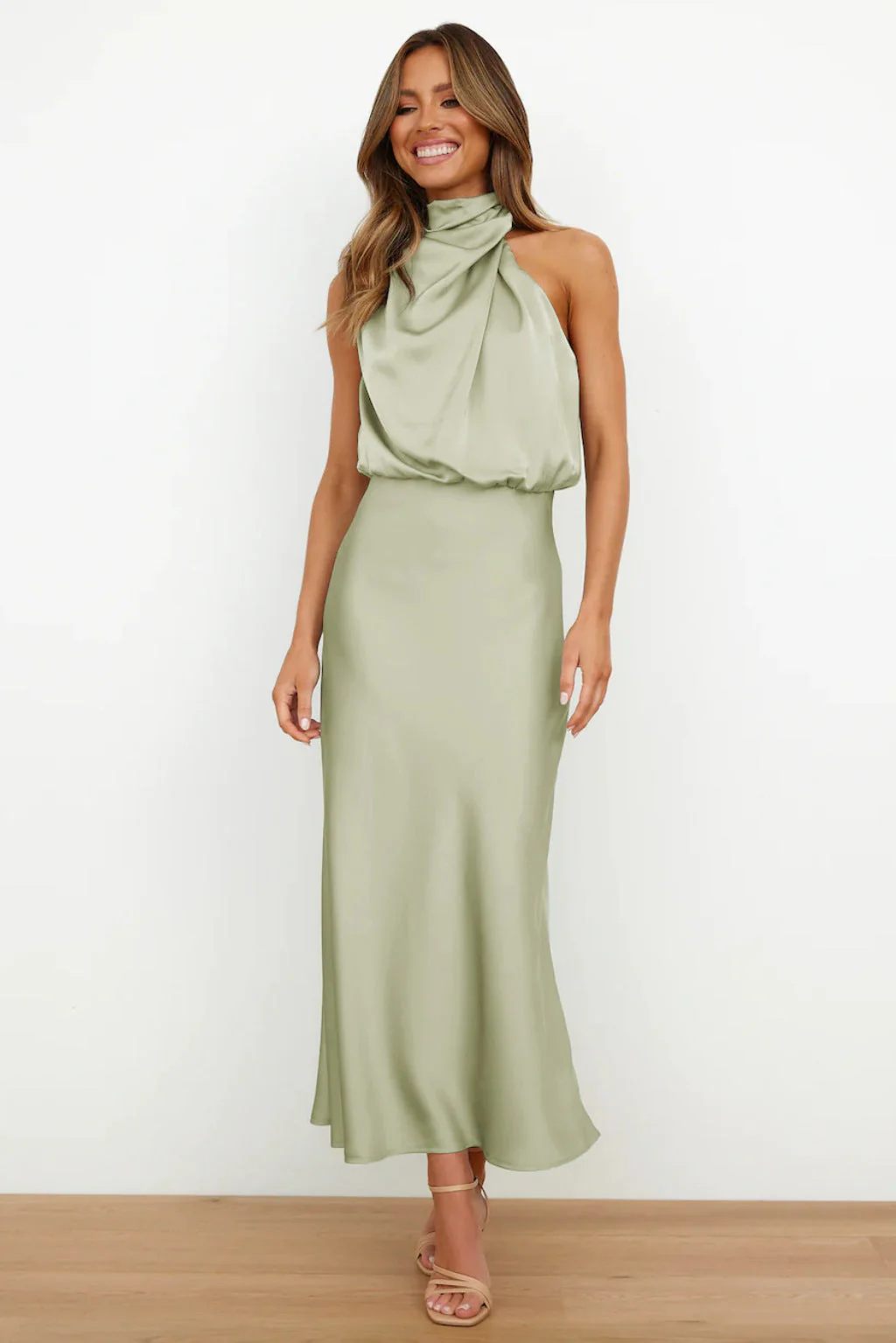 Vestito Lungo in Raso Elegante Per Donna | Veloria - Image 8